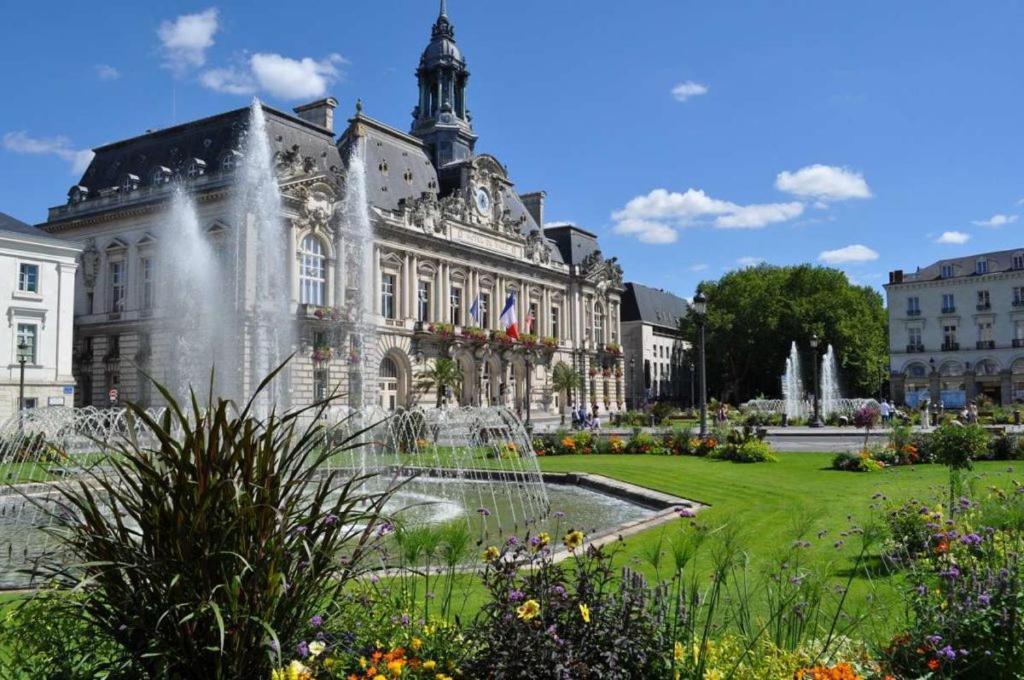 Appartamento Le Balzac / Colbert - Bord De Loire Tours Esterno foto